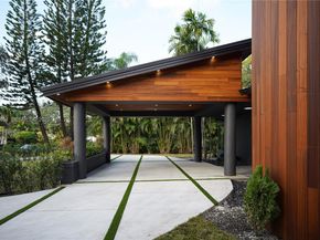 7765 SW 57th Ter, Miami FL 33143