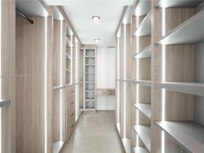 7765 SW 57th Ter, Miami FL 33143