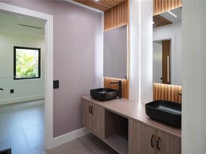 7765 SW 57th Ter, Miami FL 33143