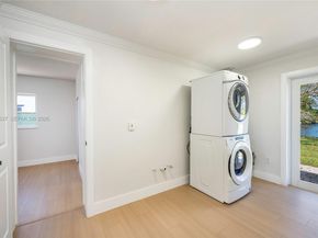 9361 SW 16th St, Miami FL 33165