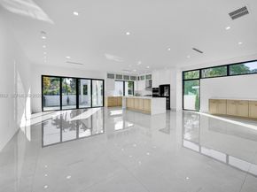 472 S Royal Poinciana Blvd, Miami Springs FL 33166