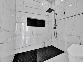 472 S Royal Poinciana Blvd, Miami Springs FL 33166