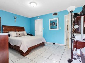 1850 W 56th St 2207, Hialeah FL 33012