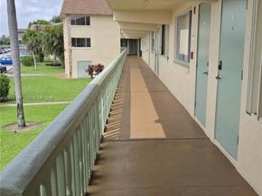 400 W Village Green Cir W 216, Palm Springs FL 33461