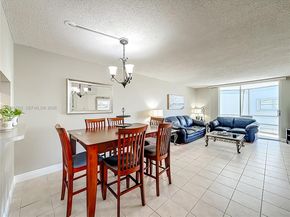 400 SE 10th St 218, Deerfield Beach FL 33441