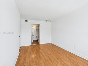 1740 NW N River Dr 614, Miami FL 33125