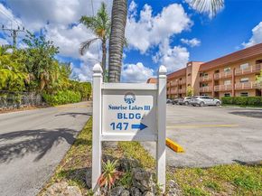 9841 Sunrise Lakes Blvd 310, Sunrise FL 33322