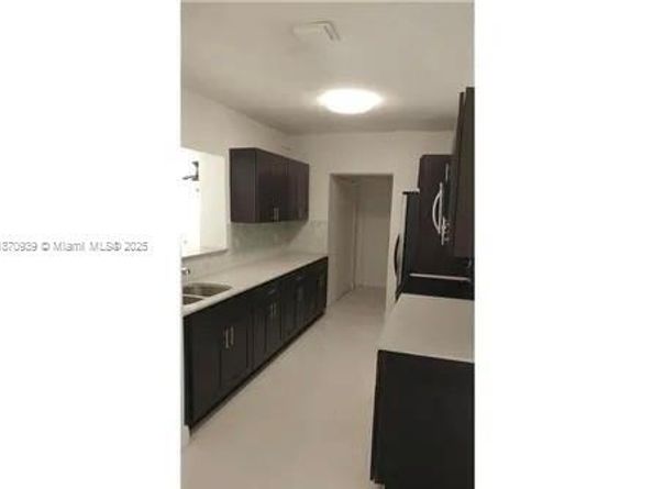 18730 NW 8th Ave, Miami Gardens FL 33169