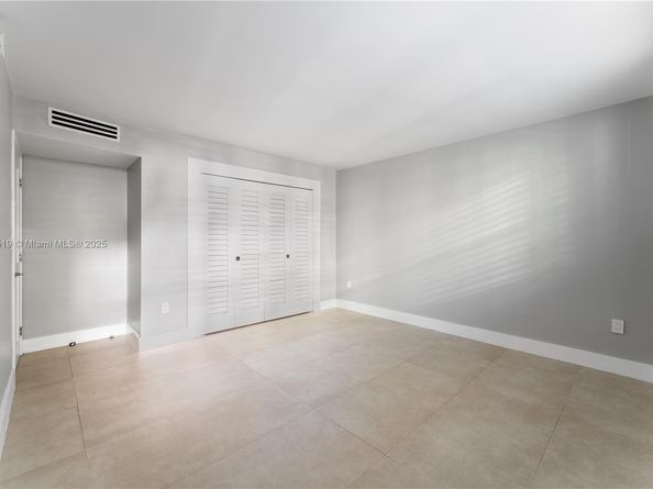55 Ocean Lane Dr 1031, Key Biscayne FL 33149