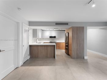 55 Ocean Lane Dr
