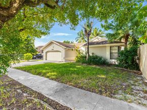 3131 NW 106th Ave, Sunrise FL 33351