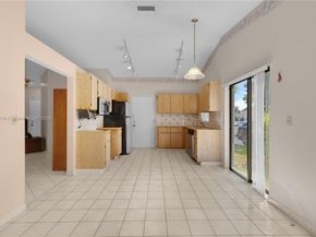 3131 NW 106th Ave, Sunrise FL 33351