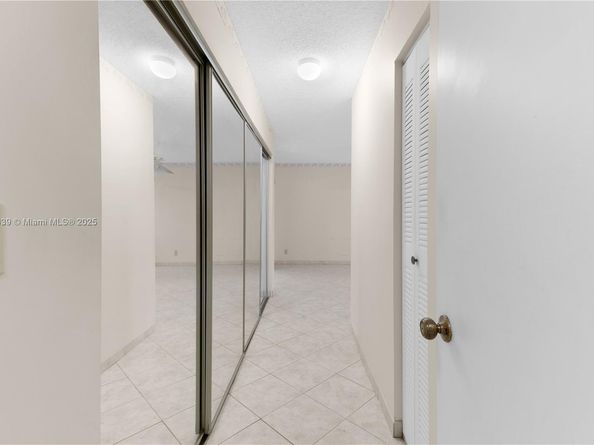 3131 NW 106th Ave, Sunrise FL 33351