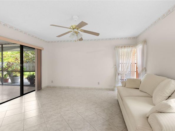 3131 NW 106th Ave, Sunrise FL 33351