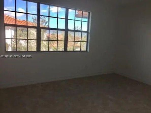 11332 SW 15th St, Pembroke Pines FL 33025