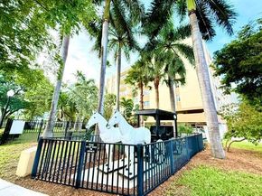 200 178th Dr 409, Sunny Isles Beach FL 33160