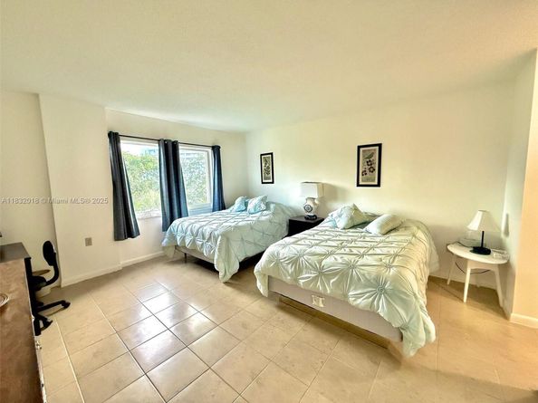 200 178th Dr 409, Sunny Isles Beach FL 33160