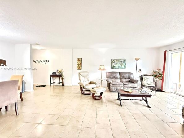 200 178th Dr 409, Sunny Isles Beach FL 33160