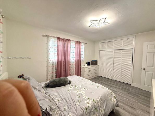 7909 Shalimar St, Miramar FL 33023