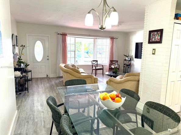 7909 Shalimar St, Miramar FL 33023