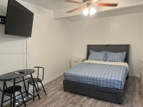 7909 Shalimar St, Miramar FL 33023