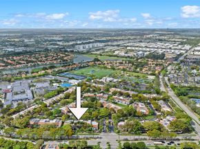 10252 NW 52nd Ter, Doral FL 33178