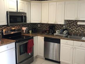 1475 NE 125th Ter 301A, North Miami FL 33161