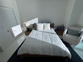 950 Brickell Bay Dr 3610, Miami FL 33131