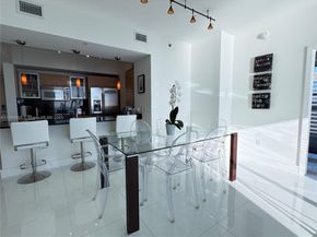 950 Brickell Bay Dr 3610, Miami FL 33131