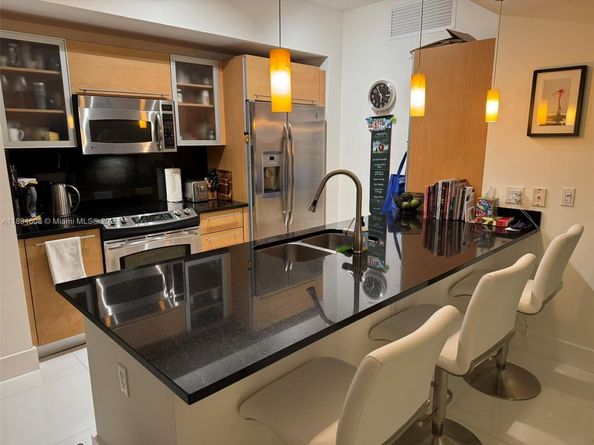 950 Brickell Bay Dr 3610, Miami FL 33131