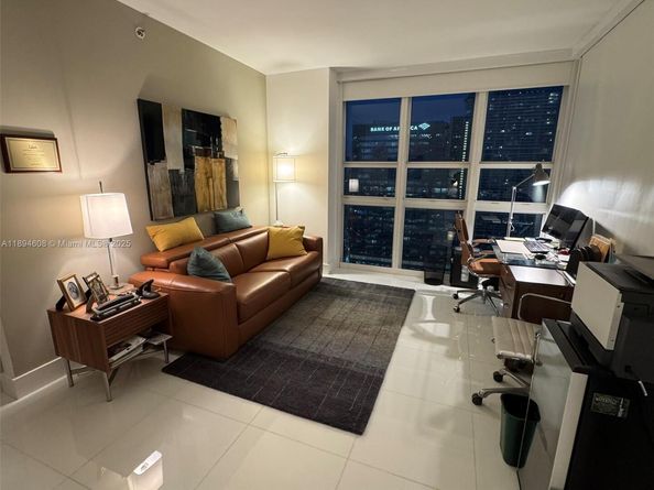 950 Brickell Bay Dr 3610, Miami FL 33131