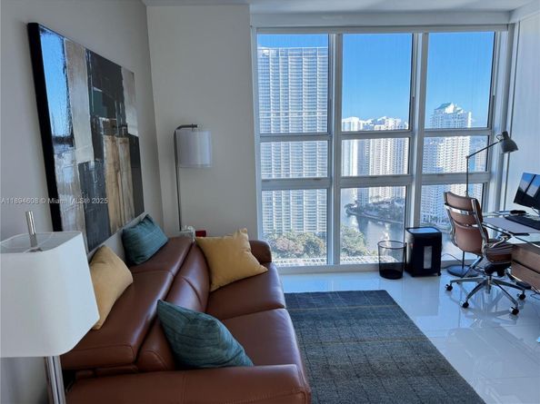 950 Brickell Bay Dr 3610, Miami FL 33131