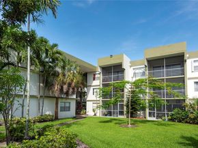 4235 N University Dr 308, Sunrise FL 33351