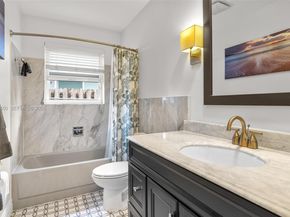 5670 NE 21st Dr, Fort Lauderdale FL 33308