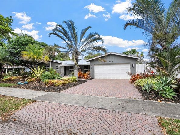 5670 NE 21st Dr, Fort Lauderdale FL 33308