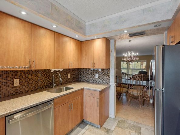 1603 Abaco Dr K4, Coconut Creek FL 33066