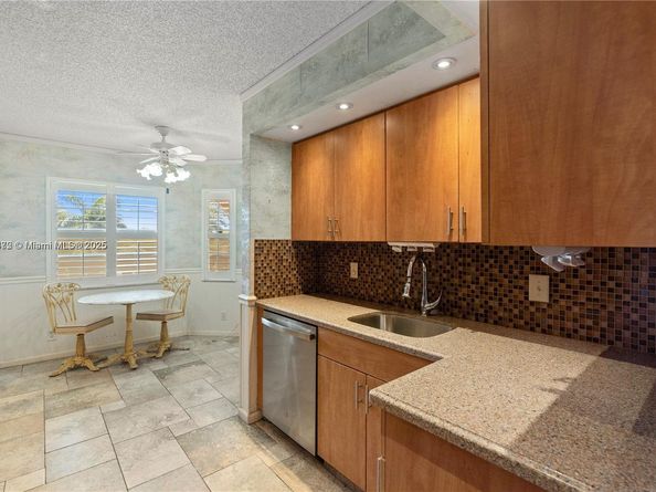 1603 Abaco Dr K4, Coconut Creek FL 33066
