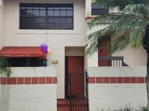 203 Liberty Ct 203, Deerfield Beach FL 33442