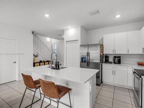 4613 NW 118th Ave 4613, Coral Springs FL 33076