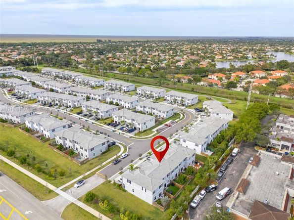 4613 NW 118th Ave 4613, Coral Springs FL 33076