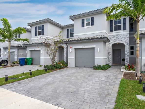 4613 NW 118th Ave 4613, Coral Springs FL 33076