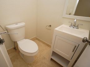 1228 West Ave 513, Miami Beach FL 33139