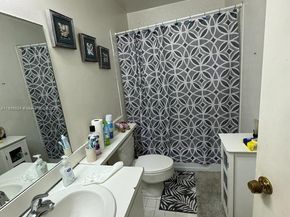 5616 NW 21st St 30E, Lauderhill FL 33313