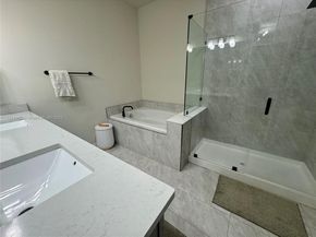 2162 Appleton Cir N, Oakland Park FL 33309