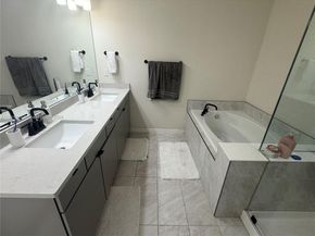 2162 Appleton Cir N, Oakland Park FL 33309