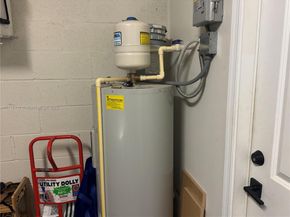 2162 Appleton Cir N, Oakland Park FL 33309