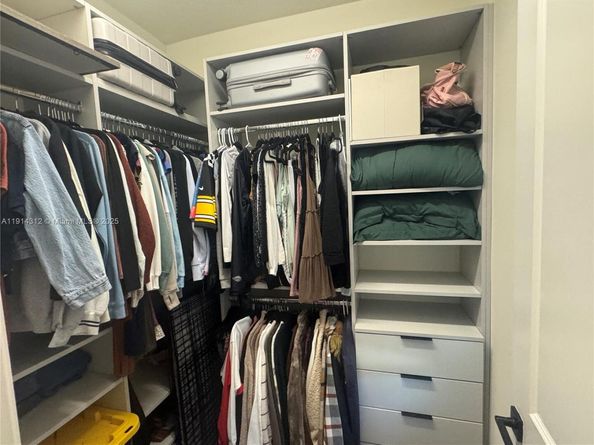 2162 Appleton Cir N, Oakland Park FL 33309