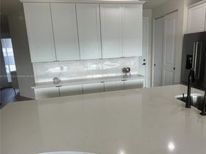 2162 Appleton Cir N, Oakland Park FL 33309