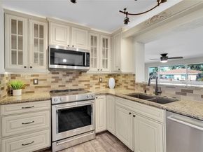 351 SE 16th Ave, Pompano Beach FL 33060