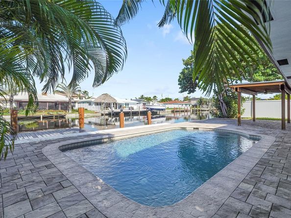 351 SE 16th Ave, Pompano Beach FL 33060